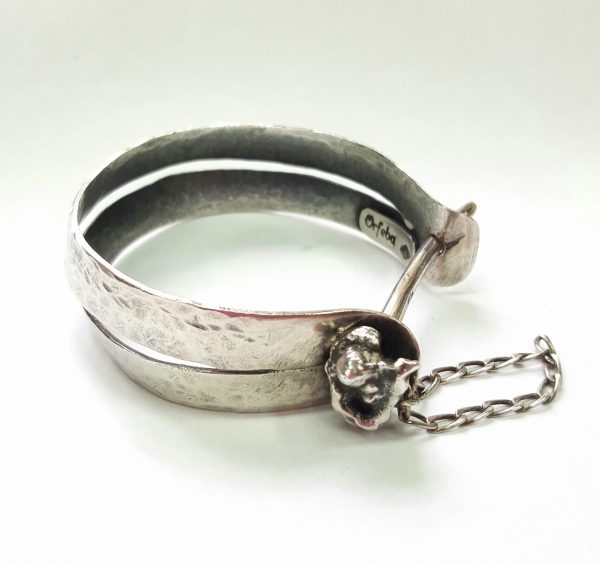 Brazalete Forjado